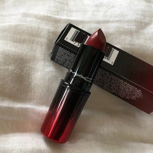 BNIB MAC Love Me Lipstick, E For Effortless